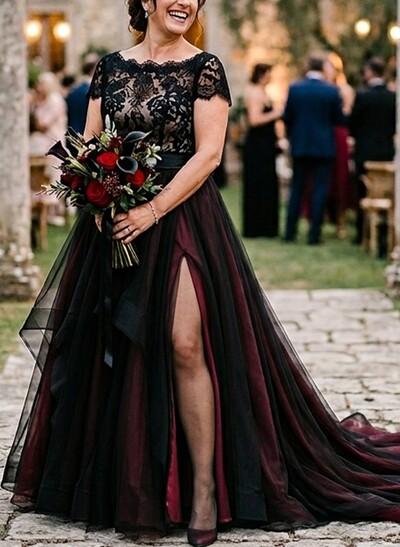 A-Line Scoop Neck Short Sleeves Court Train Lace Evening Dresses With High Split