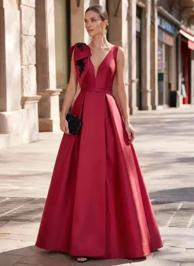 Ball-Gown Plunge Neck Sleeveless Court Train Twill Satin Mother Of The Bride Dresses With Bow(s)