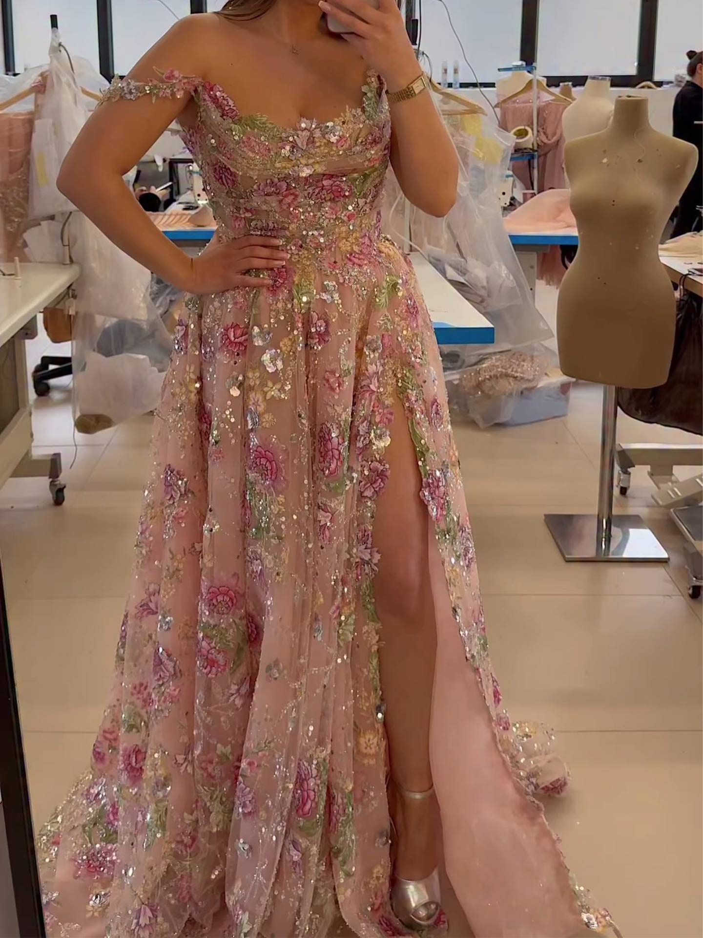 A-Line Off-The-Shoulder Sleeveless Sweep Train Lace/Tulle/Sequined Evening Dresses With Split Front/High Split