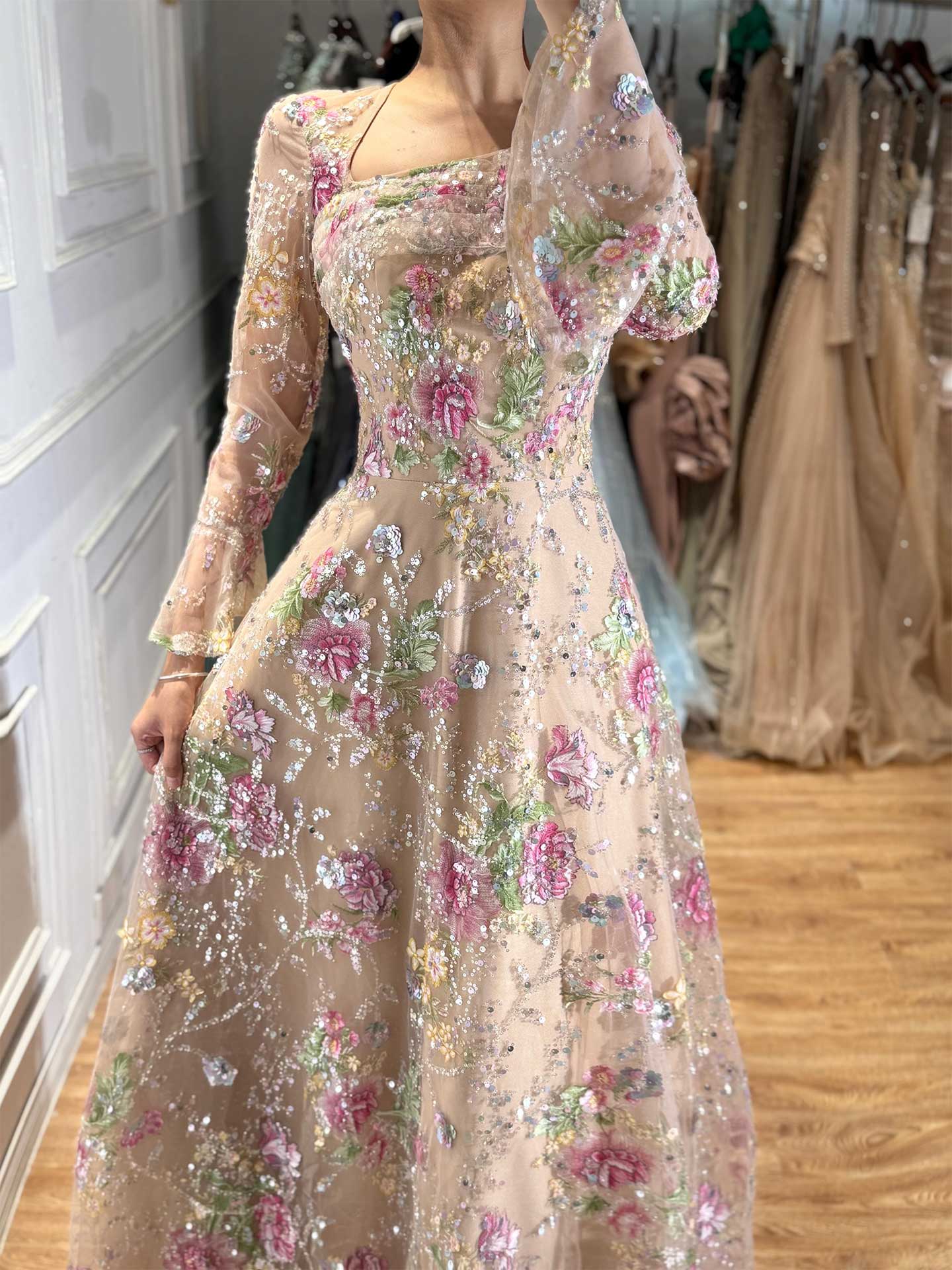 A-Line Square Neckline Long Sleeves Sweep Train Lace/Tulle/Sequined Evening Dresses