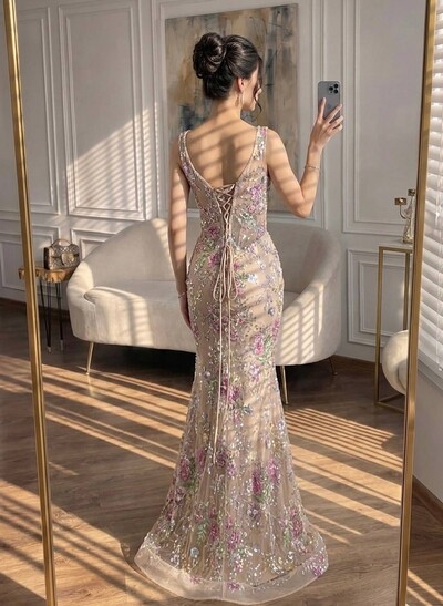 Trumpet/Mermaid Scoop Neck Sleeveless Sweep Train Lace/Tulle/Sequined Evening Dresses