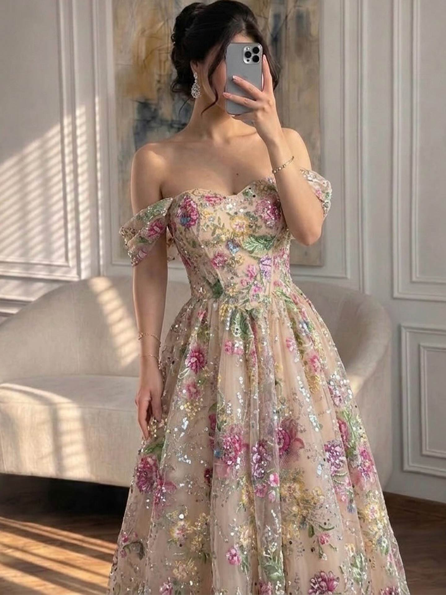 A-Line Off-The-Shoulder Sleeveless Sweep Train Lace/Tulle/Sequined Evening Dresses