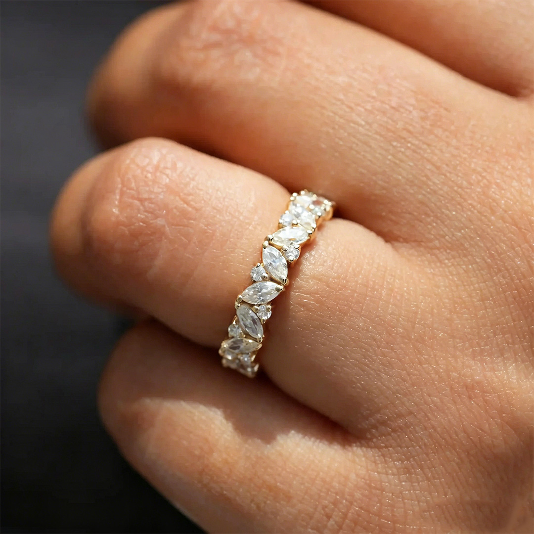 1.82CT Round Cut/Marquise Cut Moissanite Wedding Bands In Sterling Silver