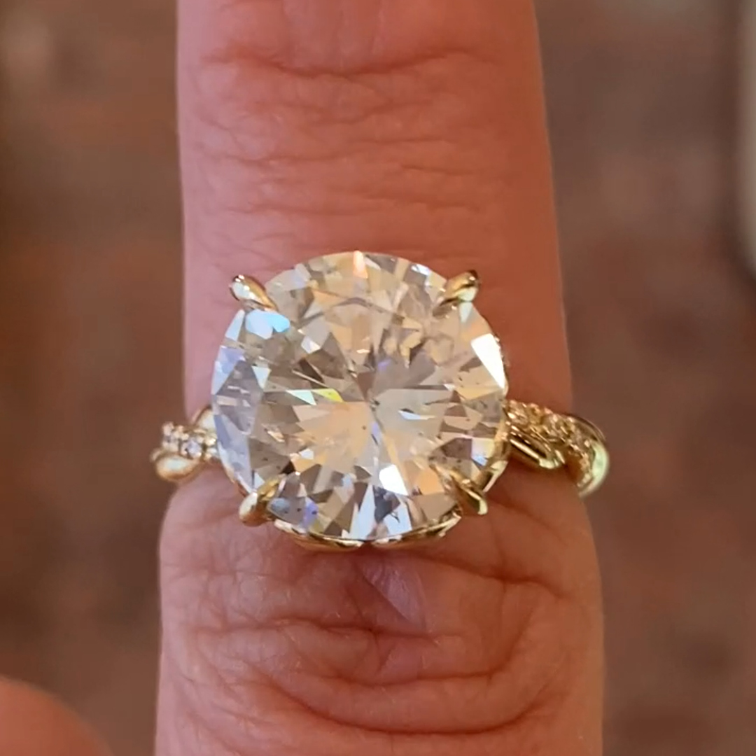 4.312CT 10*10mm Round Cut Moissanite Engagement Rings In Sterling Silver