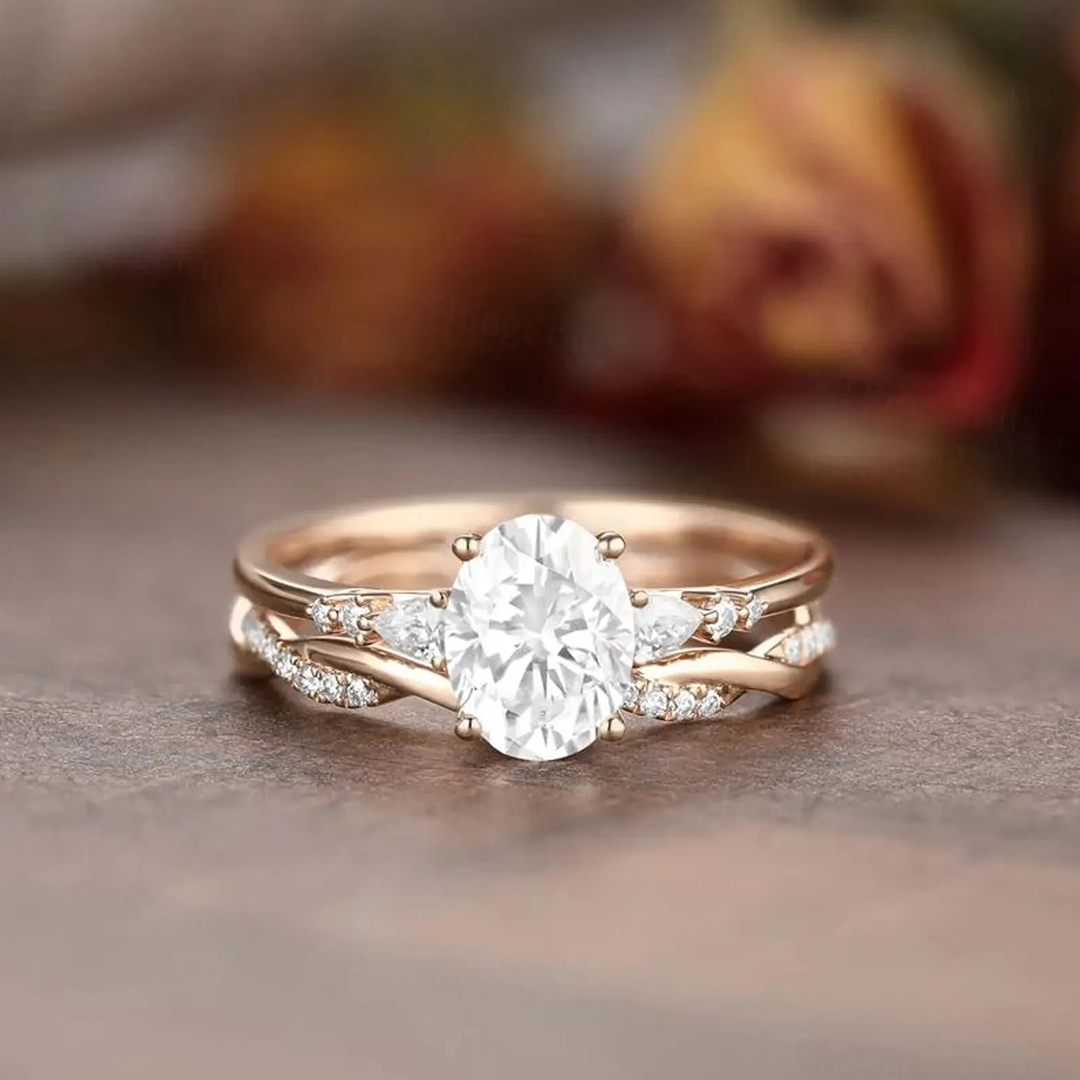 2.17CT 6*8mm Oval Cut Moissanite Engagement Rings Sets In Sterling Silver