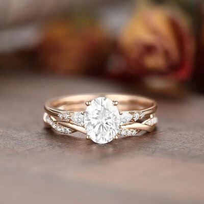 2.17CT 6*8mm Oval Cut Moissanite Engagement Rings Sets In Sterling Silver