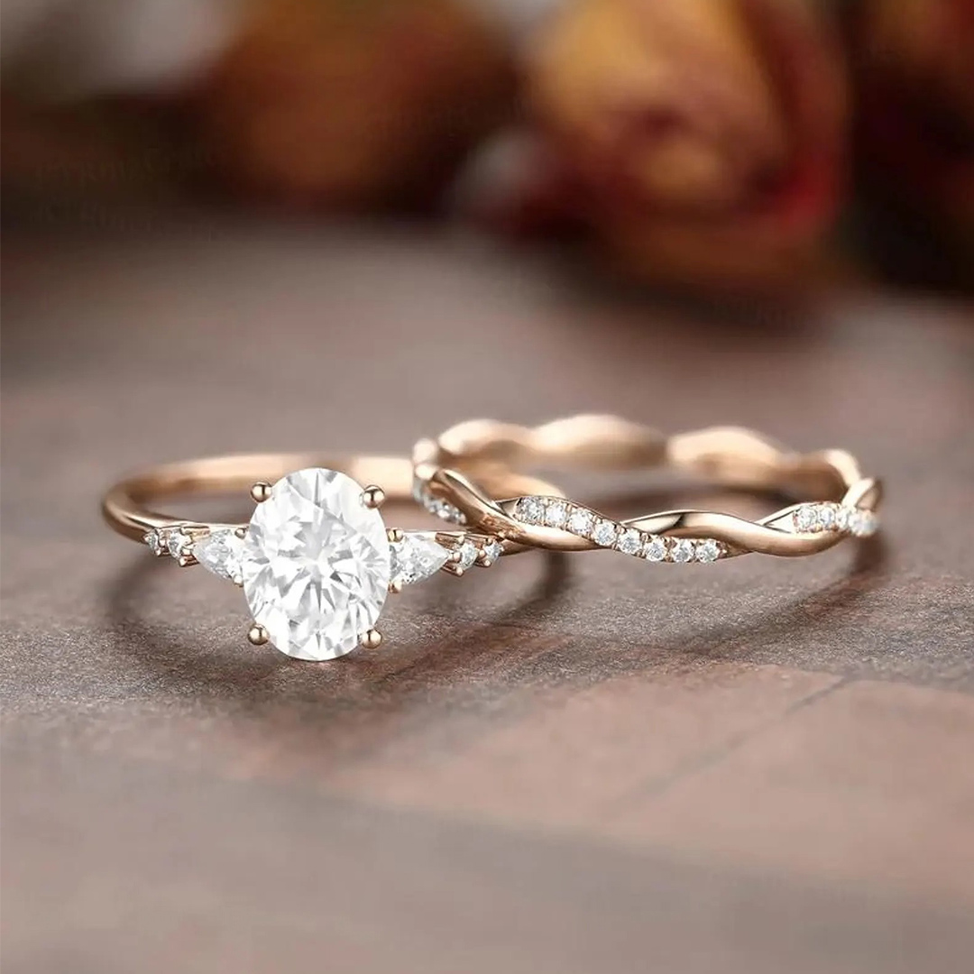 2.17CT 6*8mm Oval Cut Moissanite Engagement Rings Sets In Sterling Silver