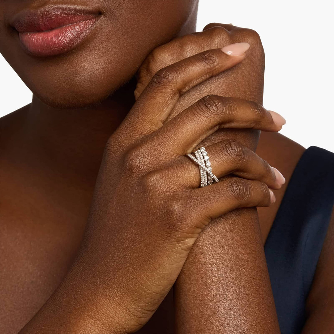3.932CT Moissanite Wedding Bands In Sterling Silver
