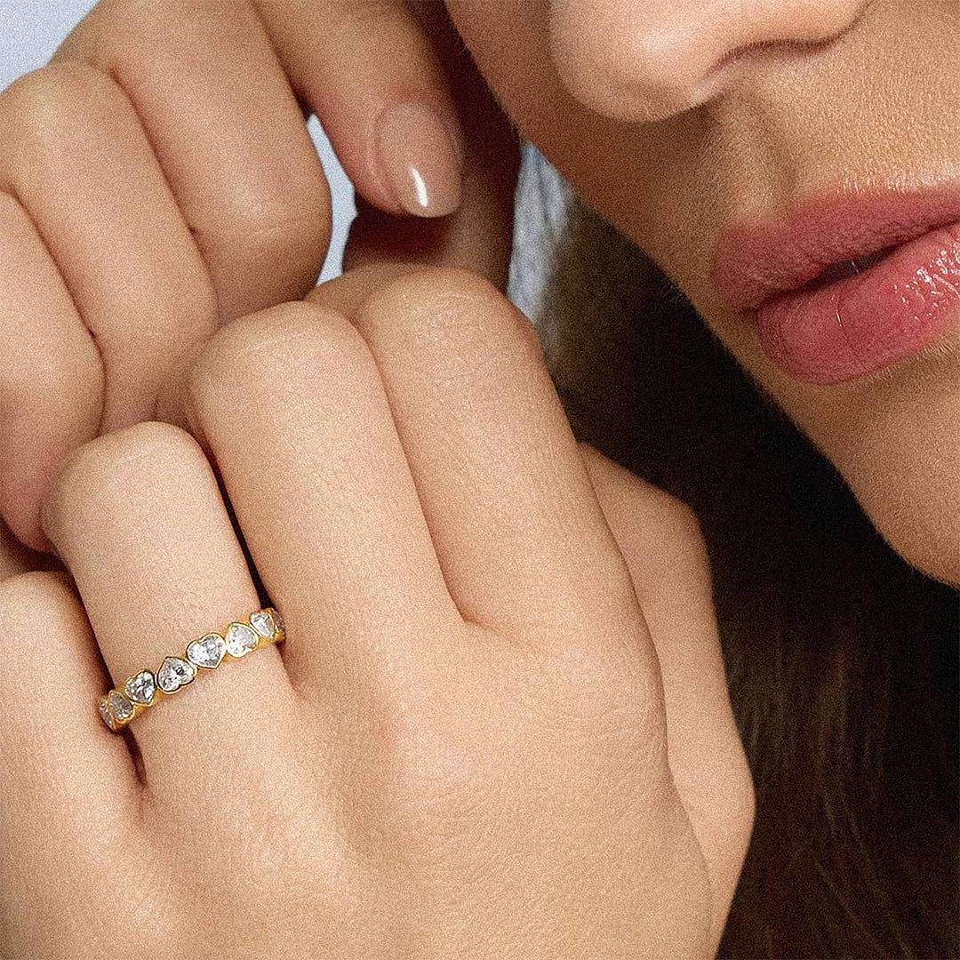 4.2CT Heart Cut Moissanite Wedding Bands In Sterling Silver
