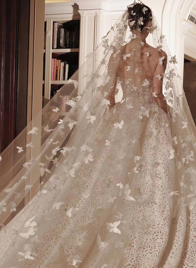 Butterfly One-Tier Tulle Waltz Bridal Veils