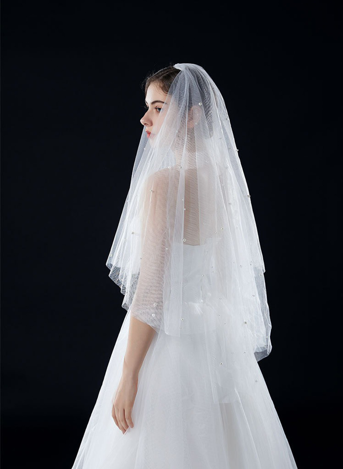 Lace Applique Edge Leaf Two-Tier Tulle Elbow Bridal Veils