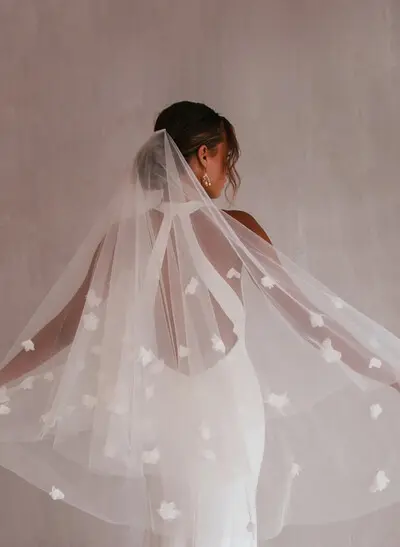 Floral Two-Tier Tulle Fingertip Wedding Veil with Cut Edge
