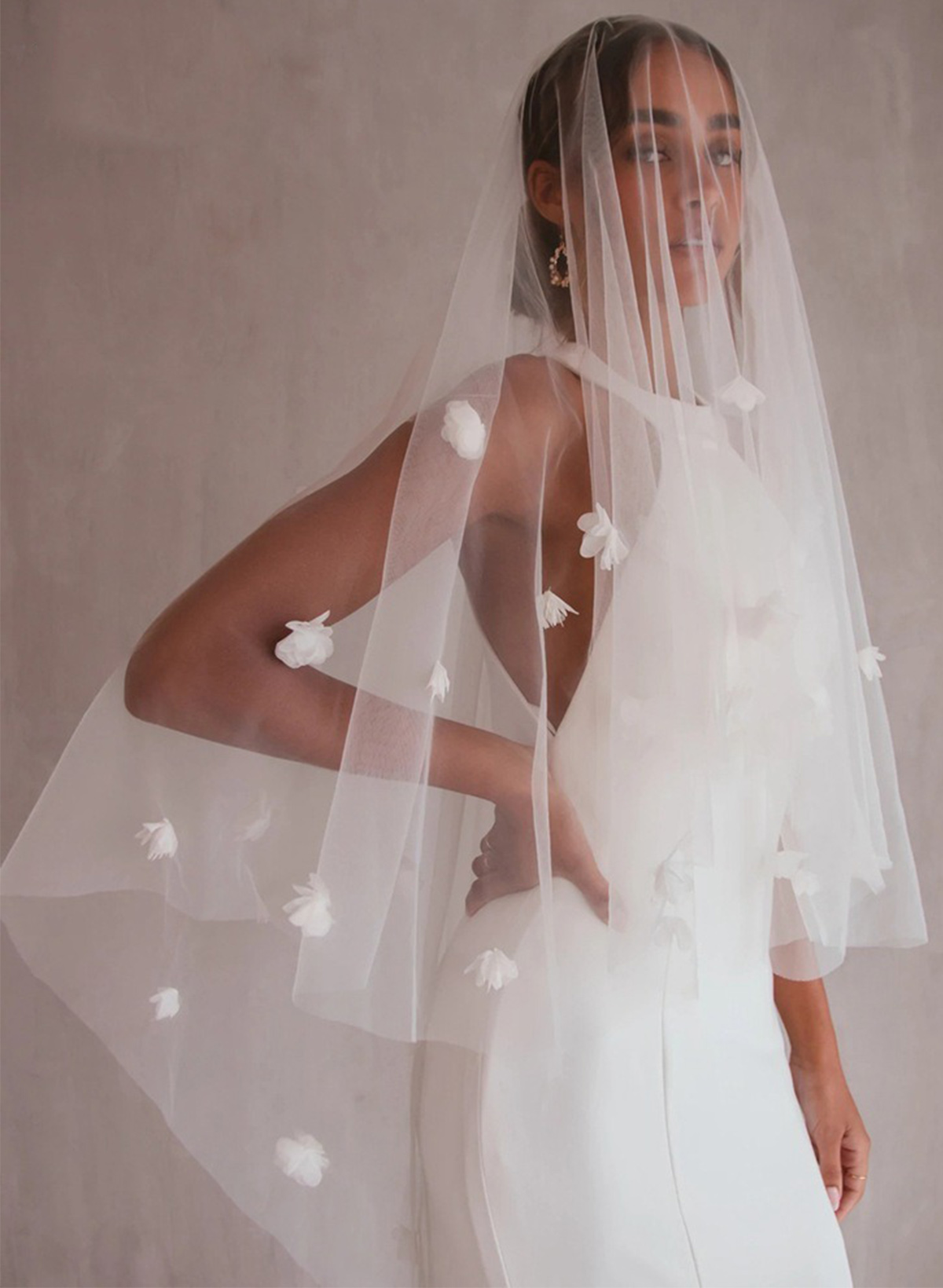 Cut Edge Floral Two-Tier Tulle Fingertip Bridal Veils