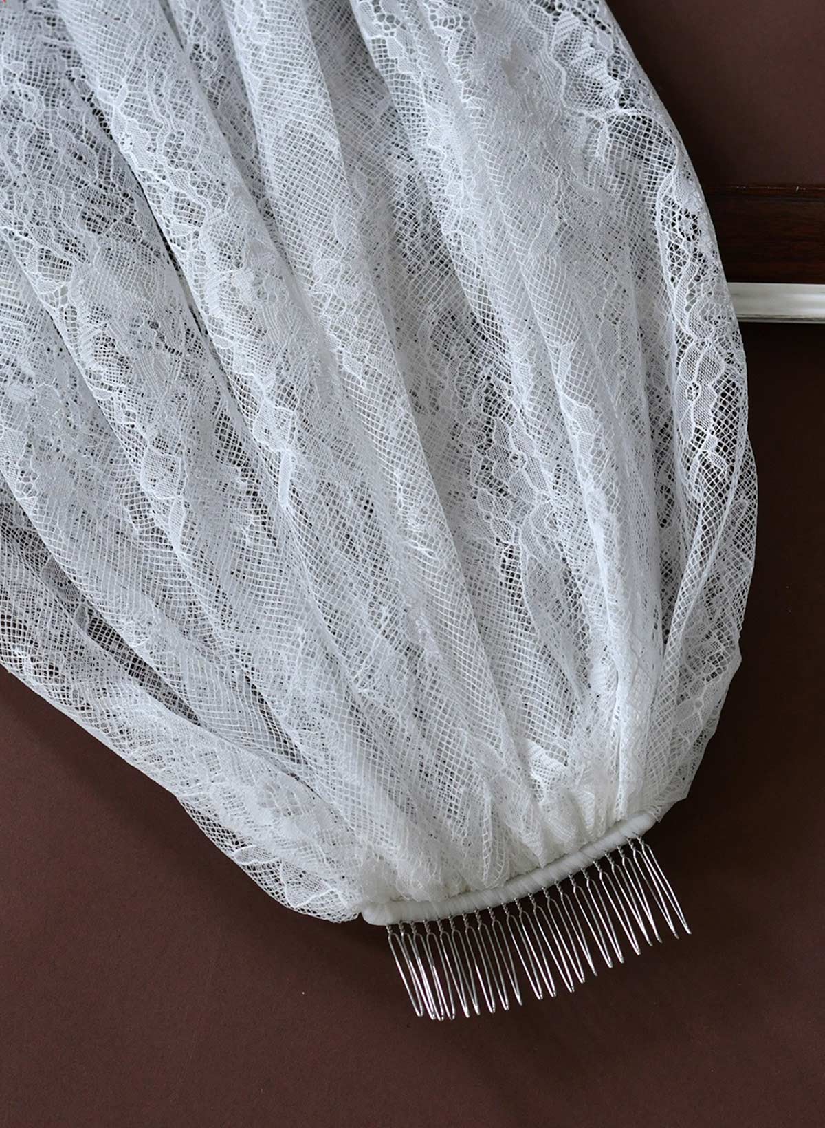 Cut Edge Lace One-Tier Cathedral Bridal Veils