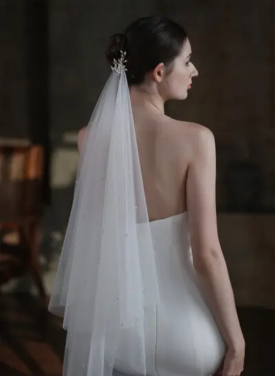 Cut Edge Diamanté Two-Tier Tulle Fingertip Bridal Veils