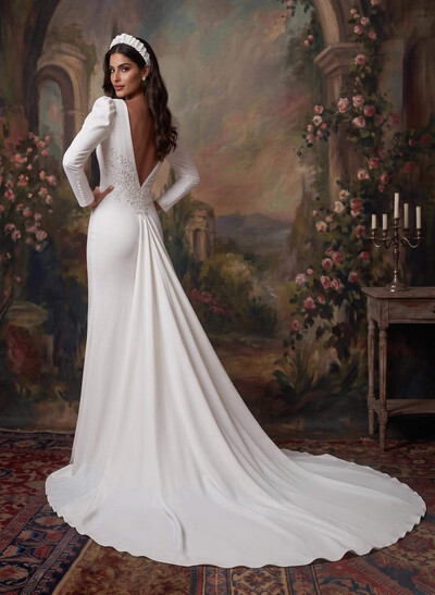 Trumpet/Mermaid Scoop Neck Long Sleeves Court Train Elastic Satin Bride Wedding Dress With Appliques Lace