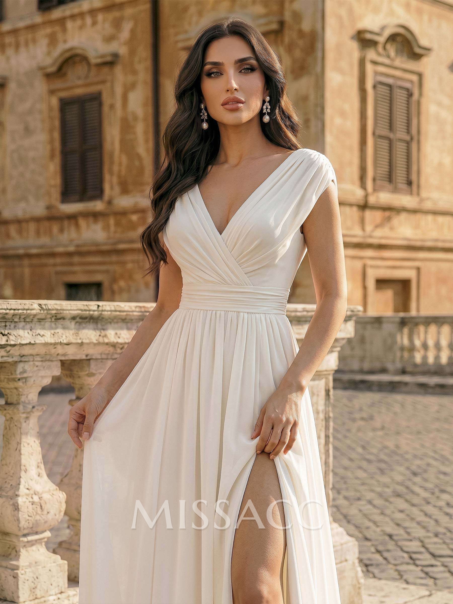 A-Line V-Neck Sleeveless Floor-Length Chiffon Bride Wedding Dress With Split Front/Pleated