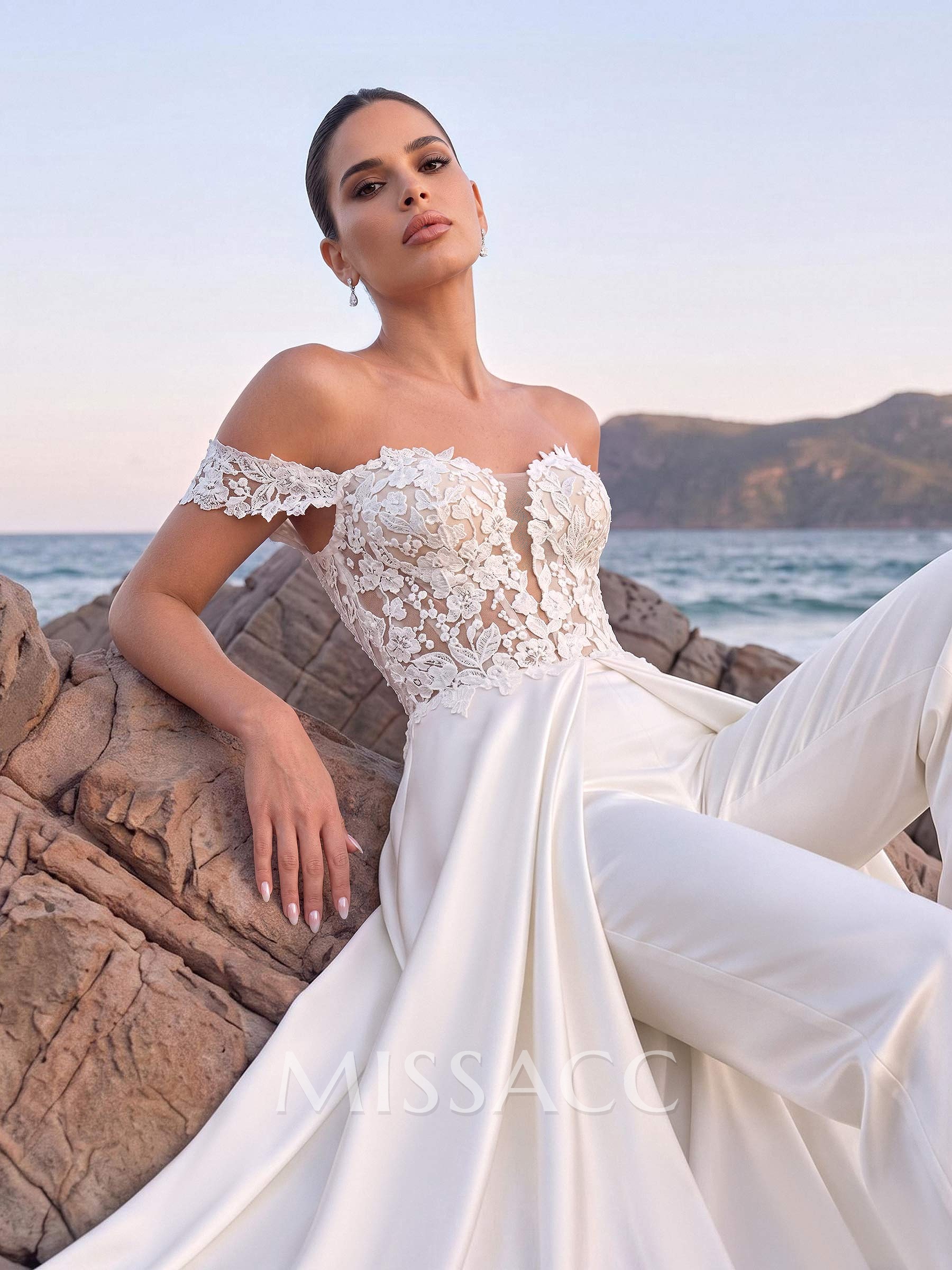 Jumpsuit/Pantsuit Off-The-Shoulder Sleeveless Court Train Tulle/Crepe Satin Wedding Dresses With Appliques Lace