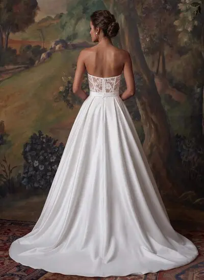 Jumpsuit/Pantsuit Sweetheart Sleeveless Detachable Matte Satin Wedding Dresses With Appliques Lace