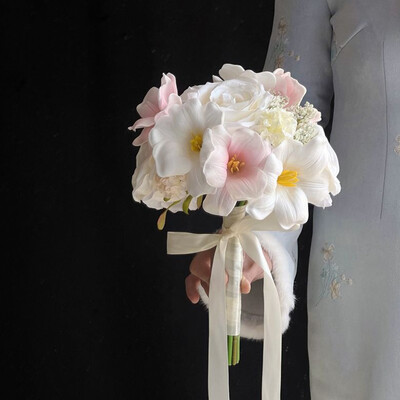 Artificial Wedding Flowers Free-Form Tulip Bridesmaid Bouquets