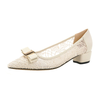 Low Heel Lace Point Toe Wedding Shoes With Bowknot