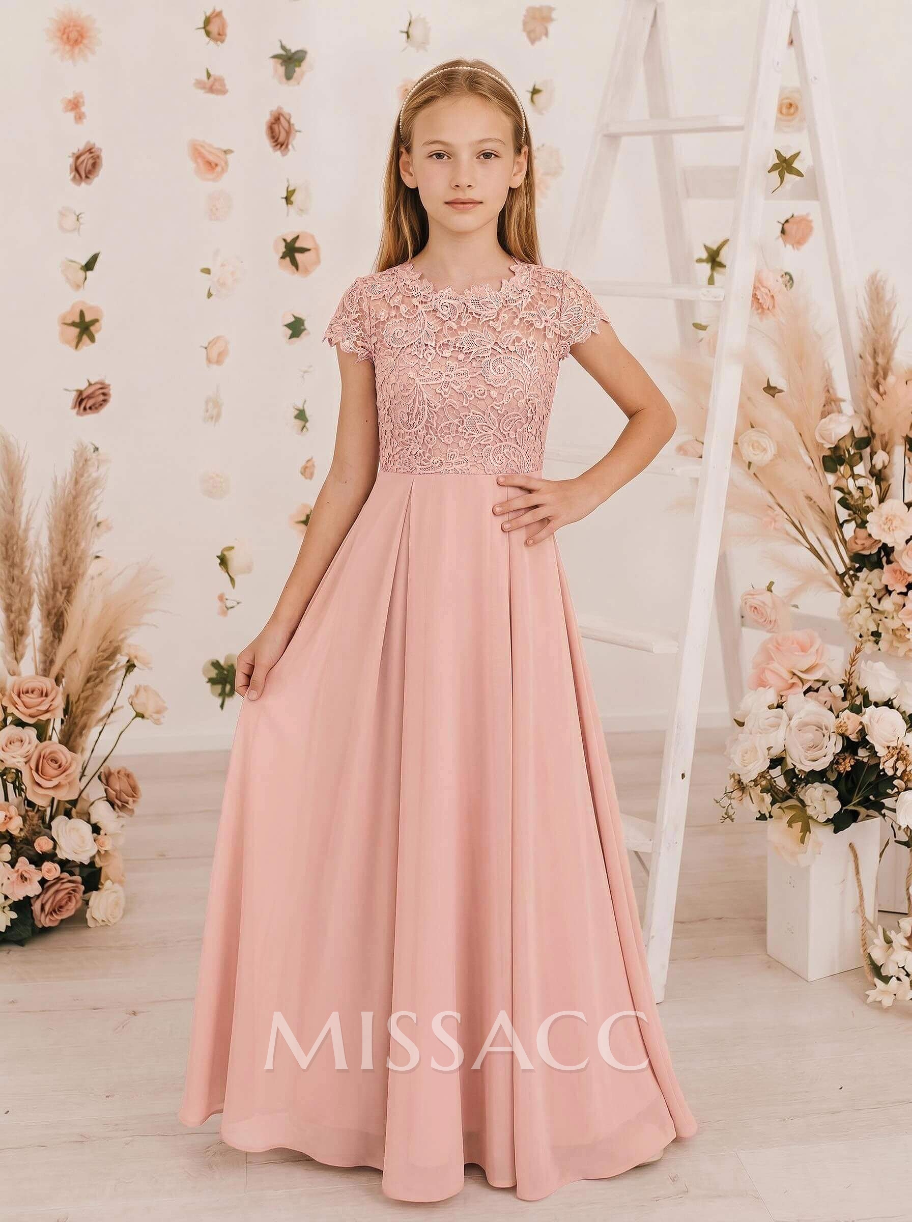A-Line Scoop Neck Sleeveless Floor-Length Chiffon Junior Bridesmaid Dresses With Lace