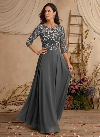 A-Line Scoop Neck 3/4 Sleeves Floor-Length Chiffon/Tulle Mother Of The Bride Dresses With Appliques Lace