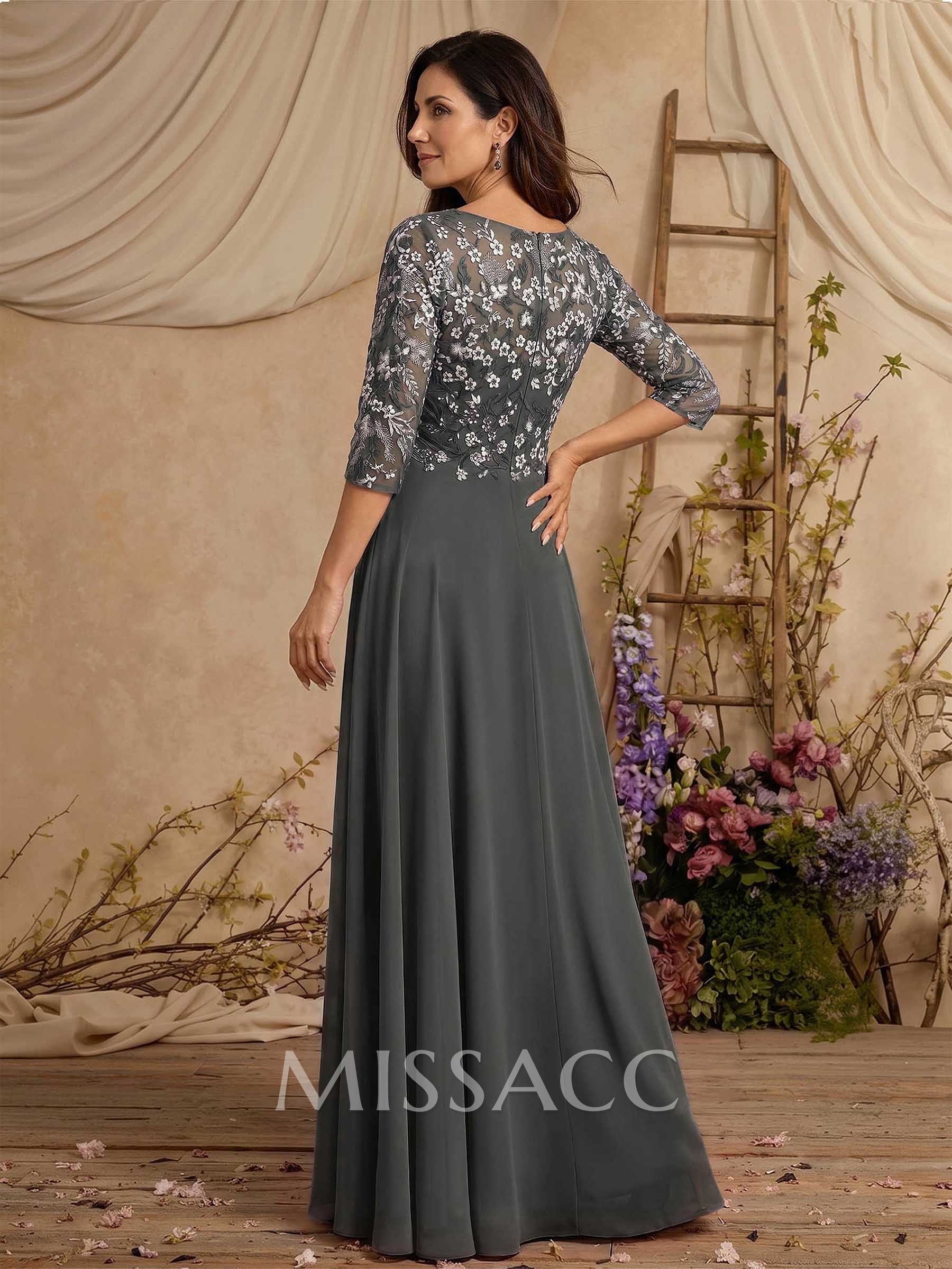 A-Line Scoop Neck 3/4 Sleeves Floor-Length Chiffon/Tulle Mother Of The Bride Dresses With Appliques Lace