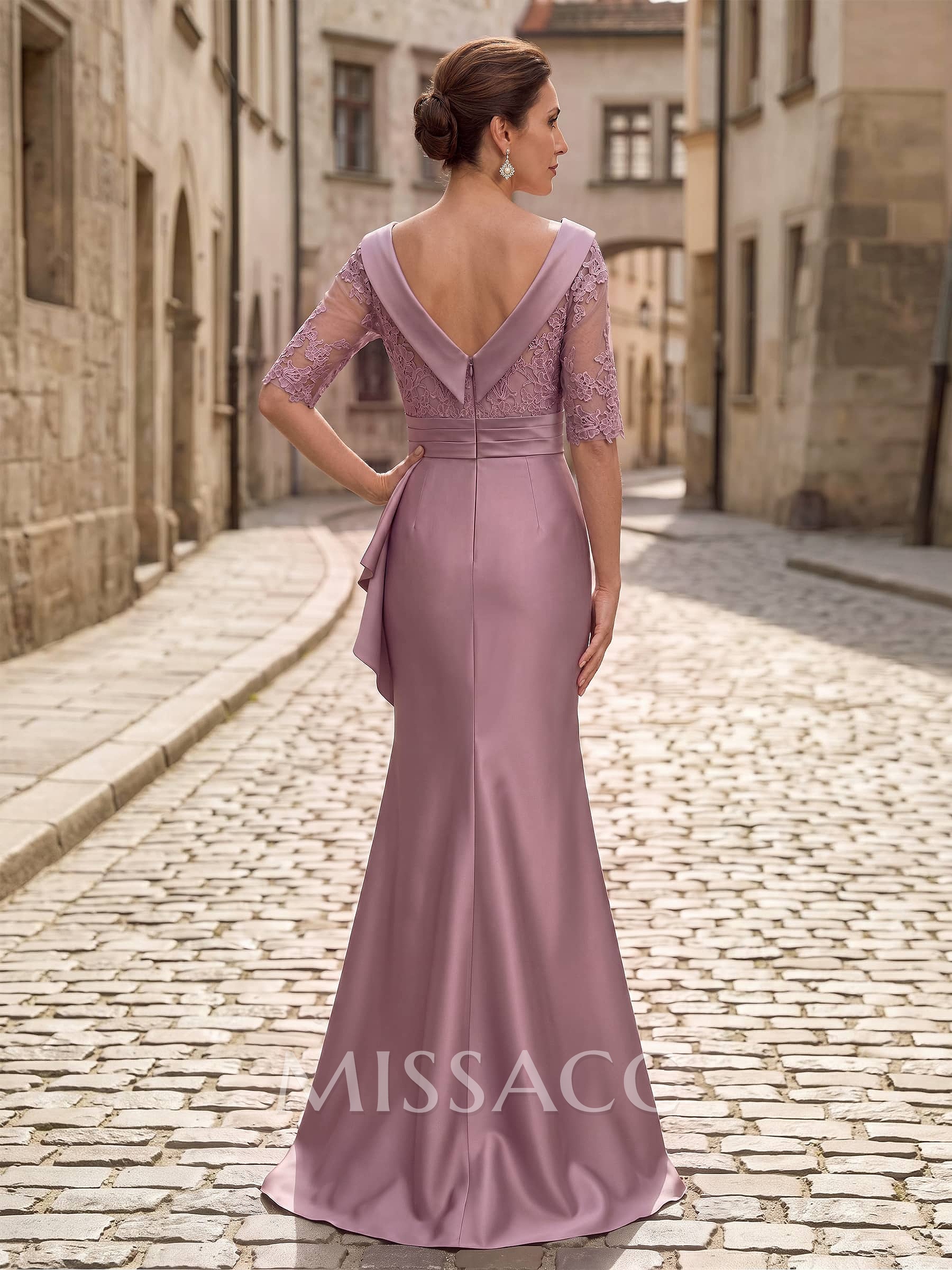 Trumpet/Mermaid Scoop Neck 1/2 Sleeves Sweep Train Satin Mother Of The Bride Dresses With Cascading Ruffles/Appliques Lace/Sash
