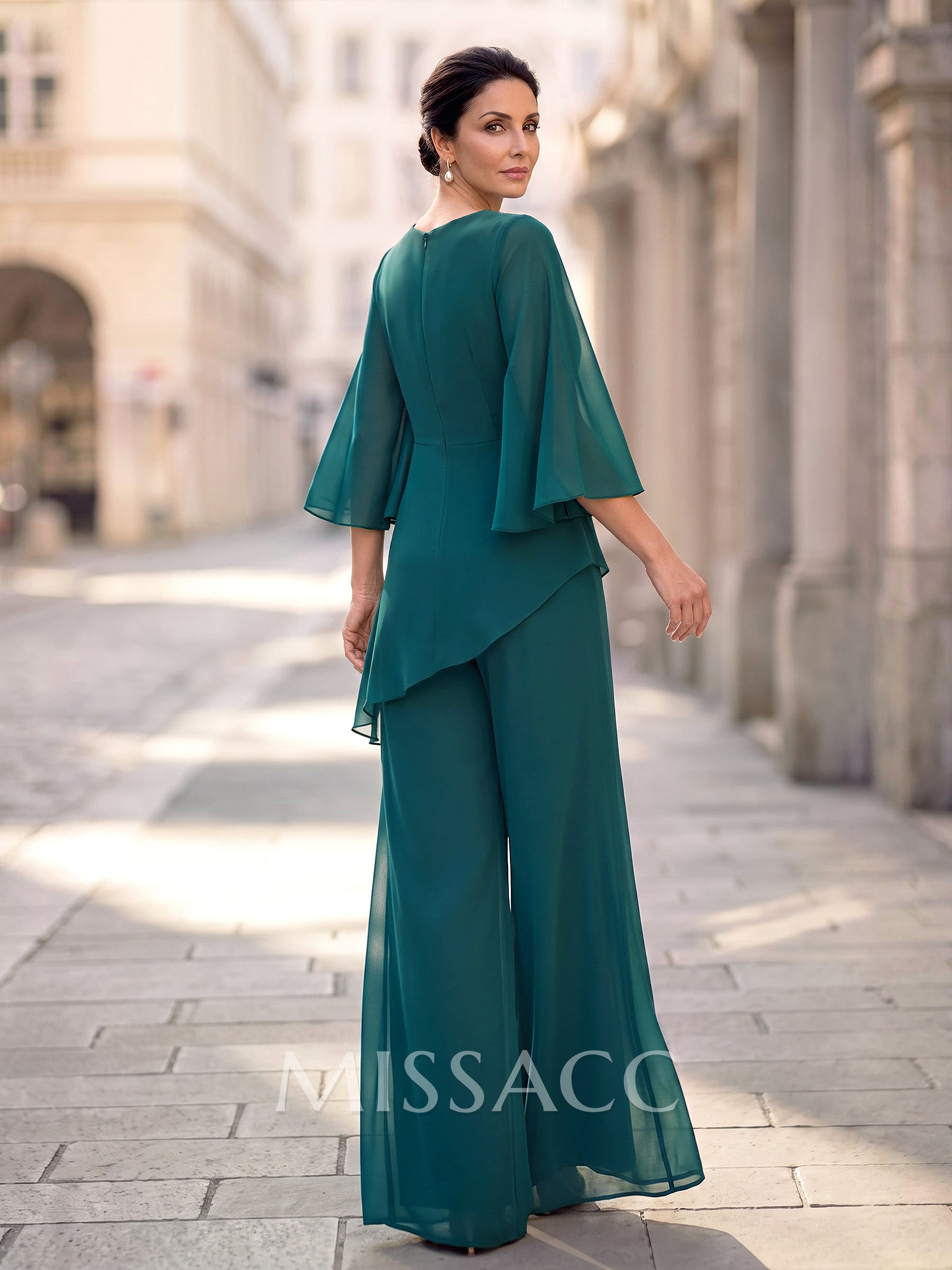 Two Piece Scoop Neck 3/4 Sleeves Floor-Length Chiffon Mother Of The Bride Dresses With Rhinestone