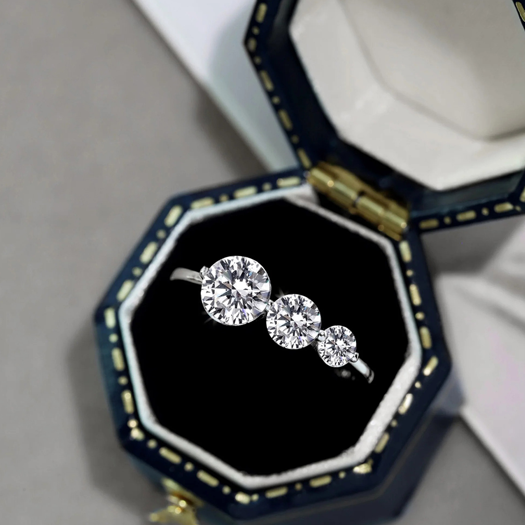 1.6CT Round Cut Moissanite Engagement Rings In Sterling Silver