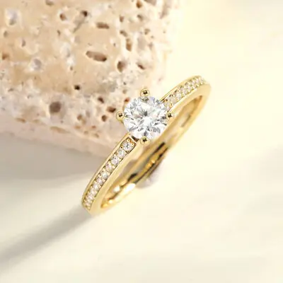 1ct 6.5x6.5mm Round Cut Moissanite Engagement Ring In Sterling Silver