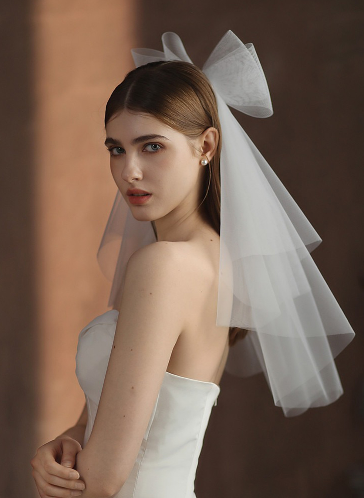 Cut Edge Bowknot Two-Tier Tulle Elbow Bridal Veils