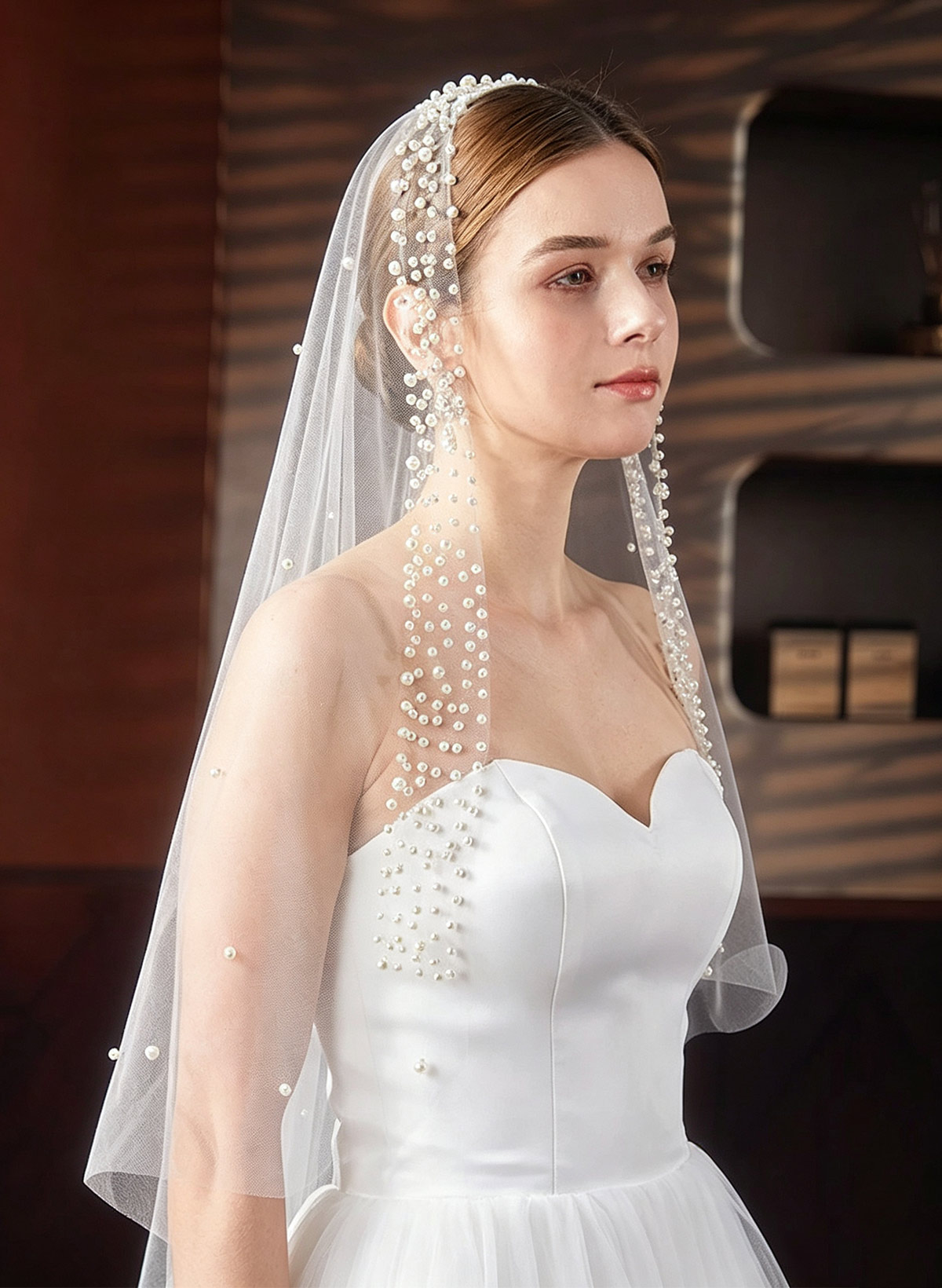 Cut Edge Faux Pearl One-Tier Tulle Elbow Bridal Veils