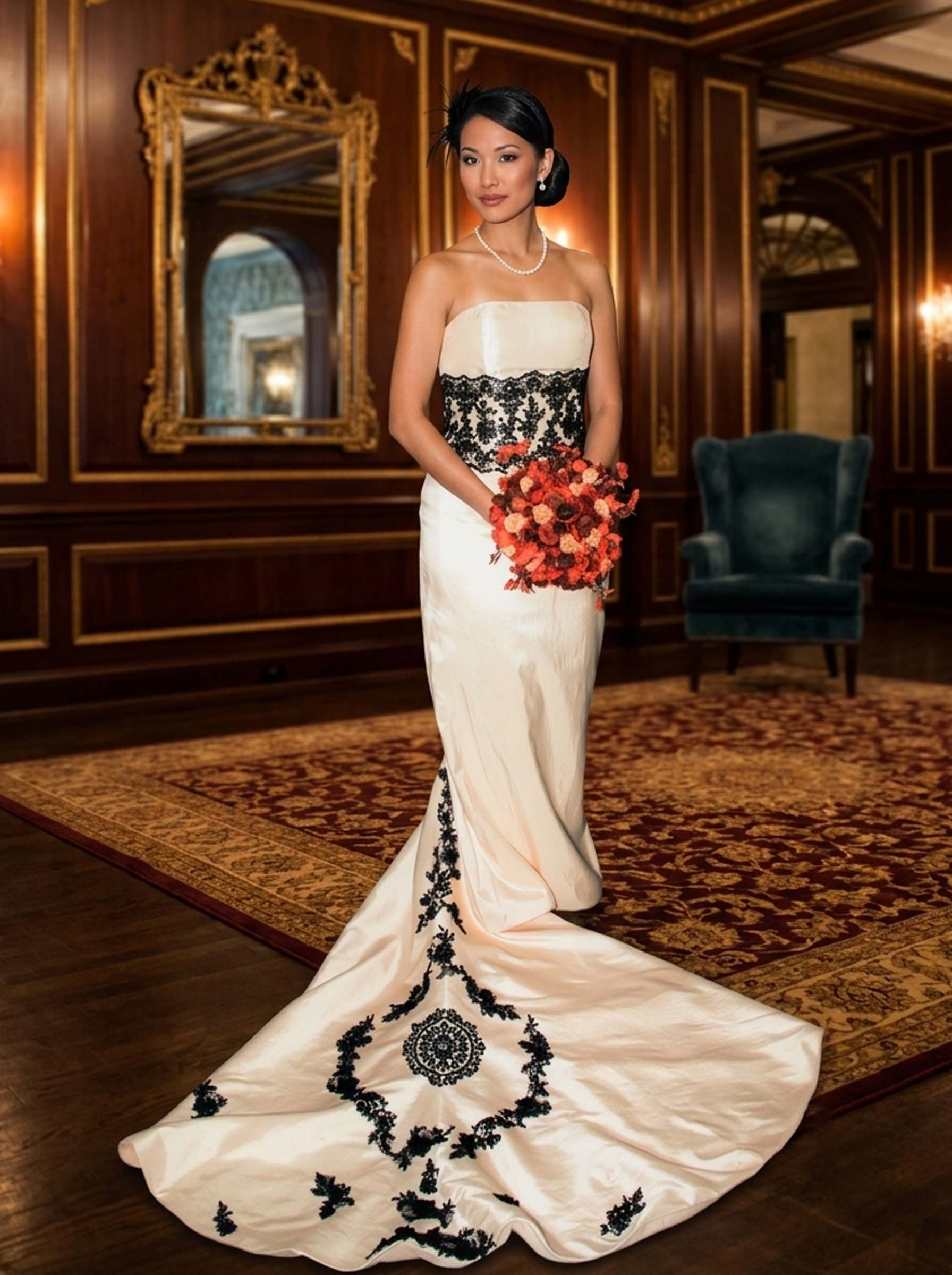 A-Line Strapless Sleeveless Court Train Lace/Satin Wedding Dresses