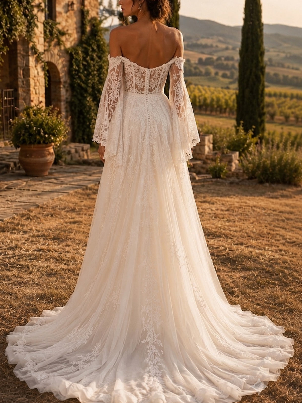 A-Line Sweetheart Long Sleeves Court Train Lace/Tulle Wedding Dresses