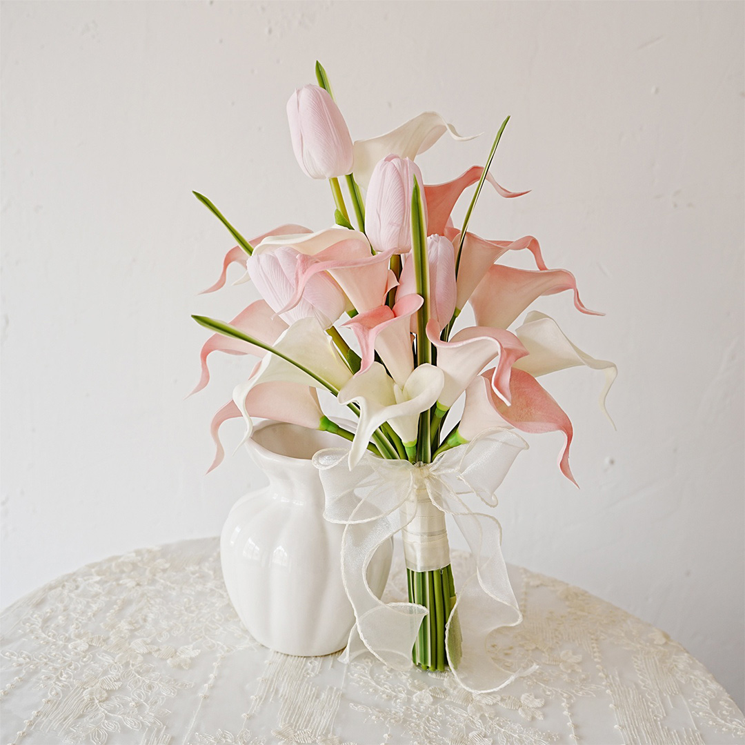 Artificial Wedding Flowers Free-Form Silk Cloth Calla Lilies Bridesmaid Bouquets