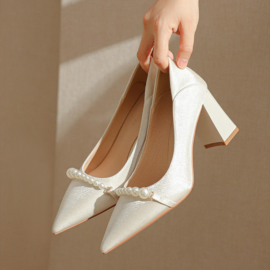 Chunky Heel Satin Point Toe Wedding Shoes With Imitation Pearl