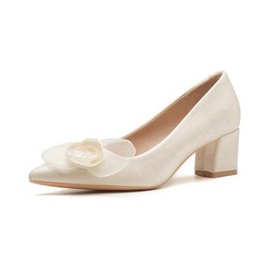 Chunky Heel Point Toe Wedding Shoes With Flower