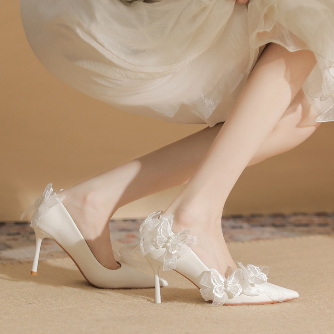 Pointed Toe Lace Bridal Heels