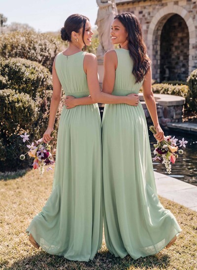 A-Line Scoop Neck Sleeveless Floor-Length Chiffon Bridesmaid Dresses With Pleated
