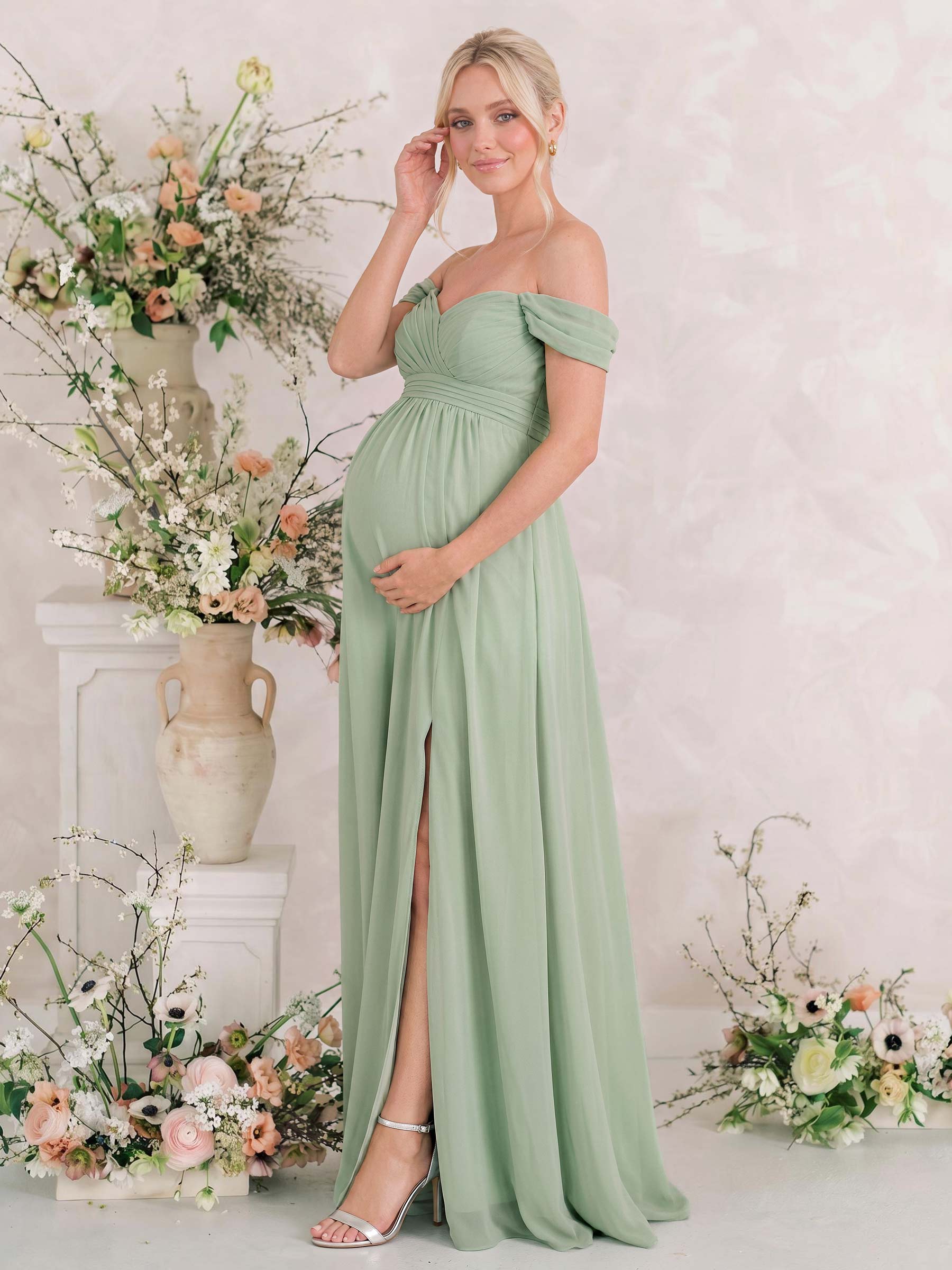 A-Line Sweetheart Sleeveless Floor-Length Chiffon Maternity Bridesmaid Dresses With Split Front/Pockets/Pleated