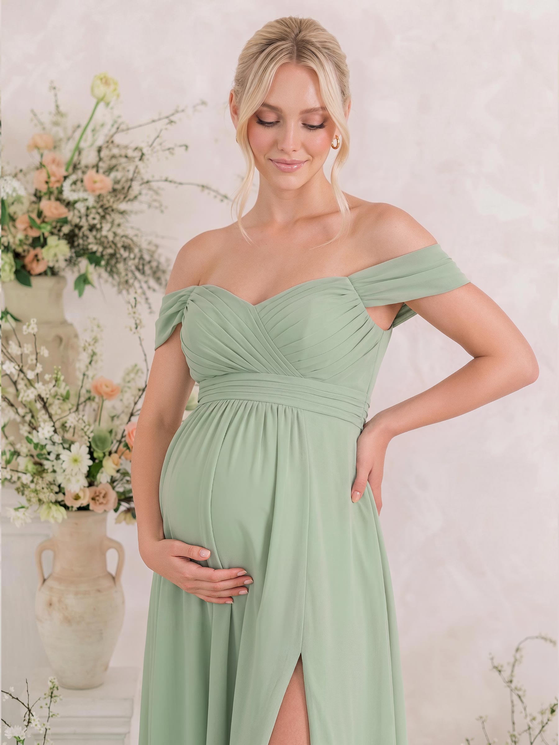 A-Line Sweetheart Sleeveless Floor-Length Chiffon Maternity Bridesmaid Dresses With Split Front/Pockets/Pleated