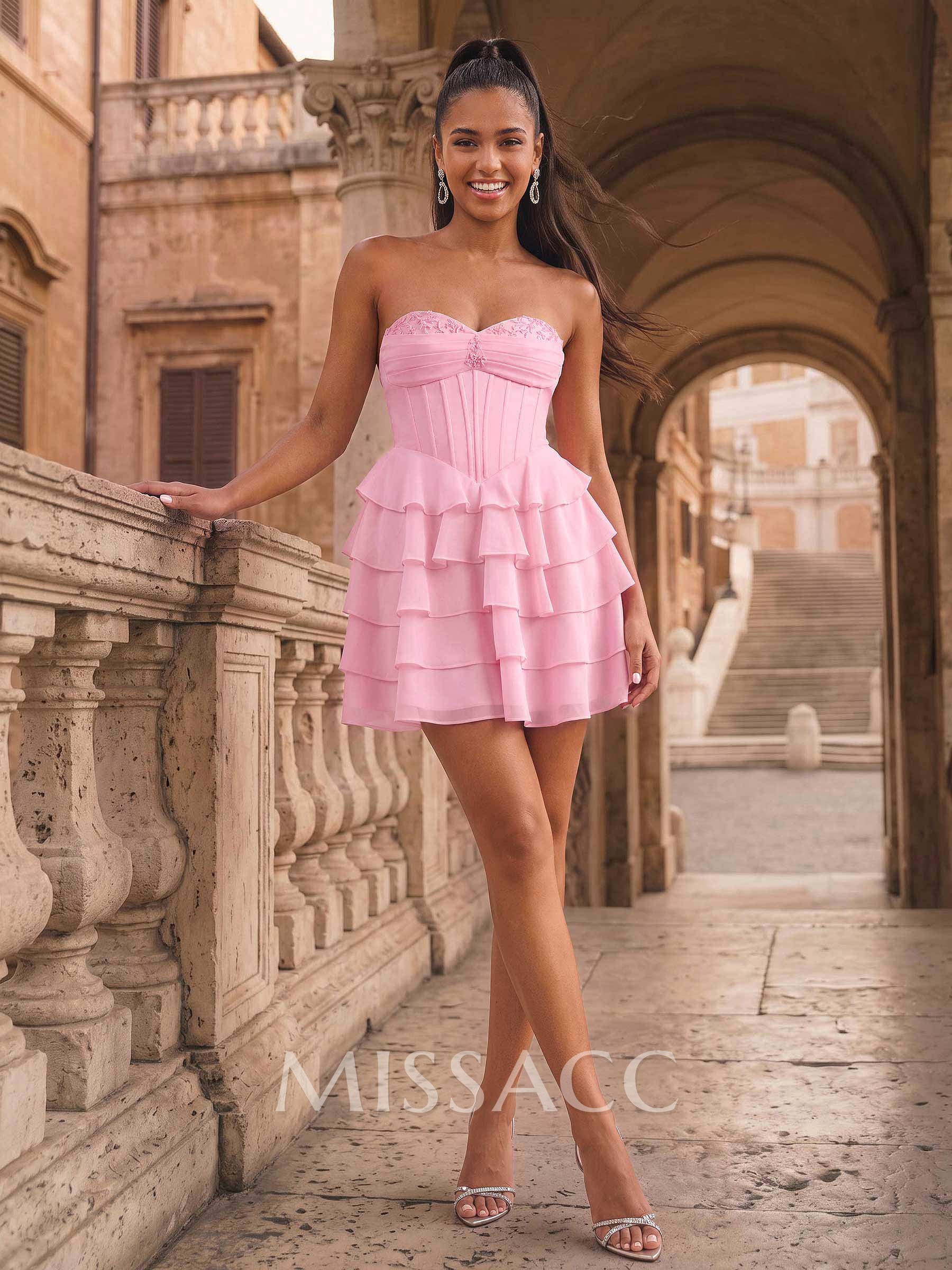 A-Line Sweetheart Sleeveless Short/Mini Chiffon Cocktail Dresses With Tiered