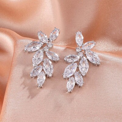 Short Marquise Zircon Drop Earrings