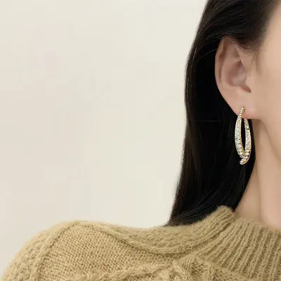 Simple And Versatile Rhinestone Hoop Earrings