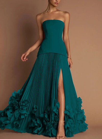 Sheath/Column Strapless Sleeveless Floor-Length Chiffon Wedding Dresses With Pleated/Flower
