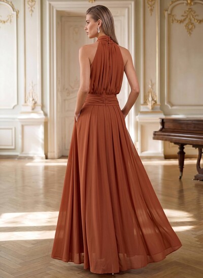 A-Line Halterneck Sleeveless Floor-Length Chiffon Evening Dress With Pockets And Pleats