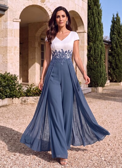 Jumpsuit/Trouser Suit V-Neck Short Sleeve Floor-Length Chiffon/Satin Mother of the Bride Dress with Lace Appliqué/Overskirt