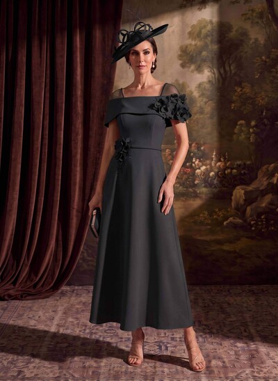 A-Line Off-The-Shoulder Sleeveless Ankle-Length Stretch Satin Mother Of The Bride Dresses With Bow/Flower